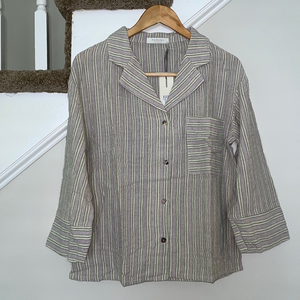 🆕 MODODOC • Button-Up Top